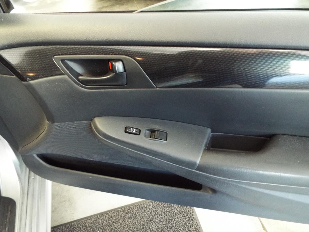 Toyota Camry Solara SE 2006
