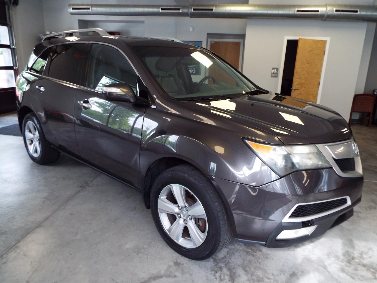 Acura MDX 6-Spd AT w/Tech Package 2011