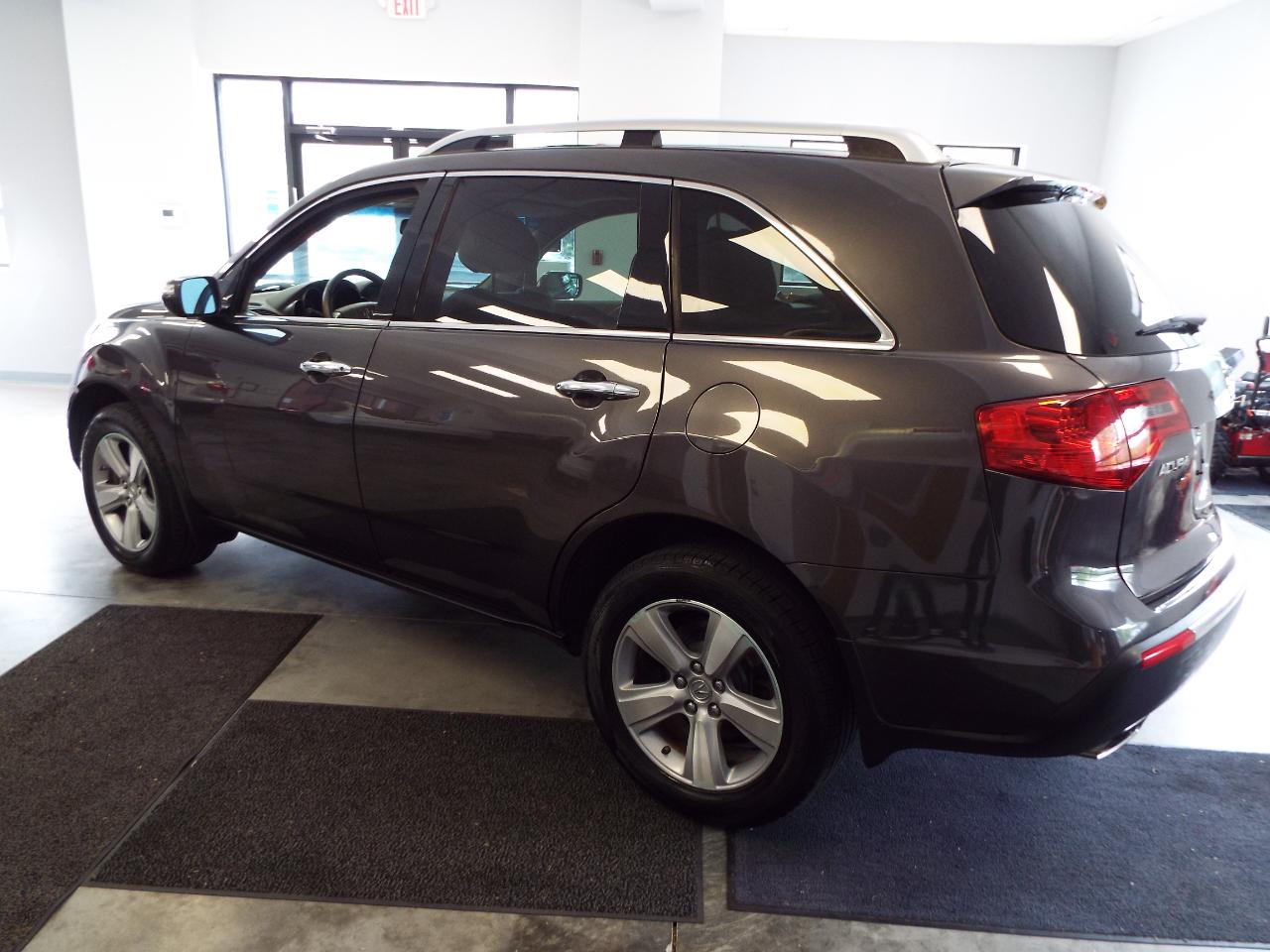 Acura MDX 6-Spd AT w/Tech Package 2011