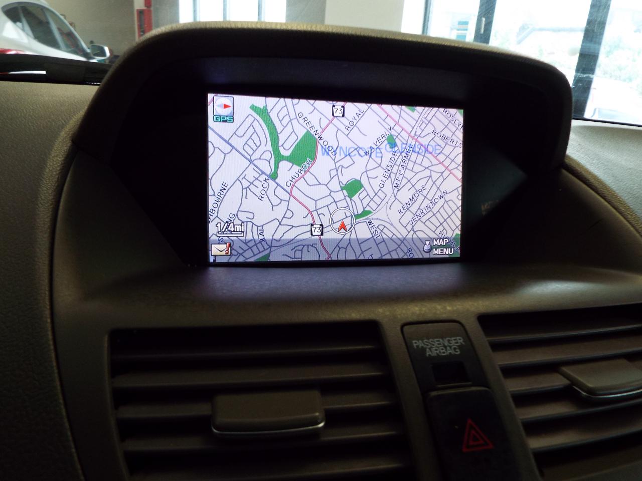 Acura MDX 6-Spd AT w/Tech Package 2011
