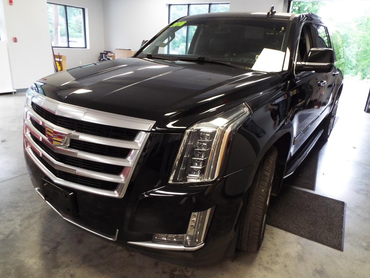 Cadillac Escalade ESV Premium 4WD 2018