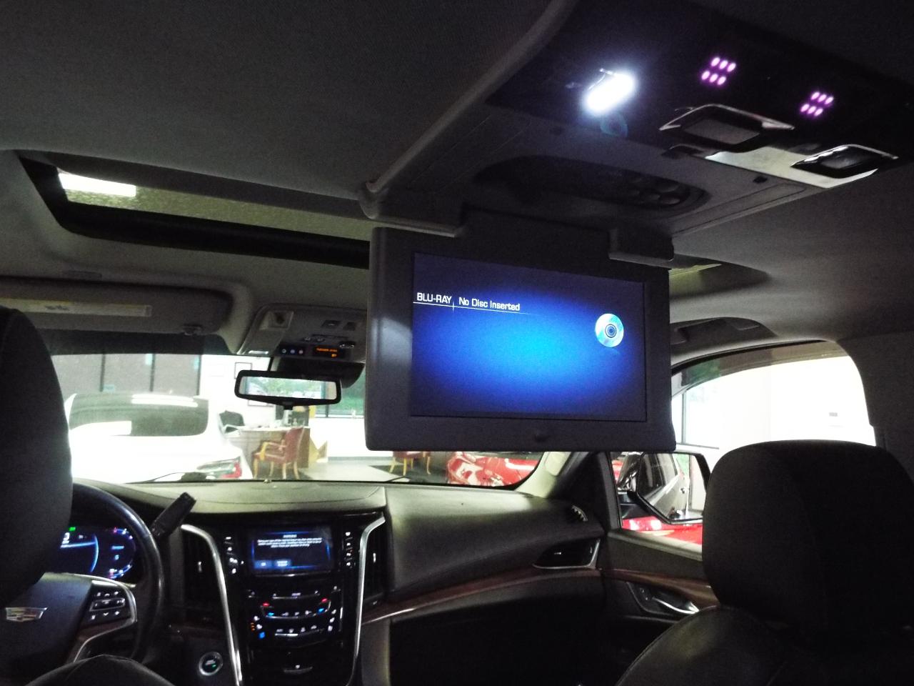 Cadillac Escalade ESV Premium 4WD 2018