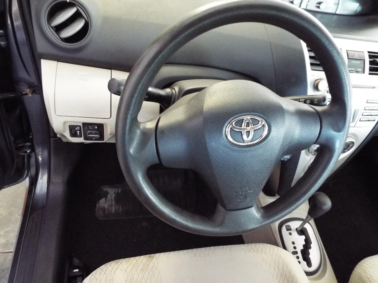 Toyota Yaris S 4D Sedan 2007