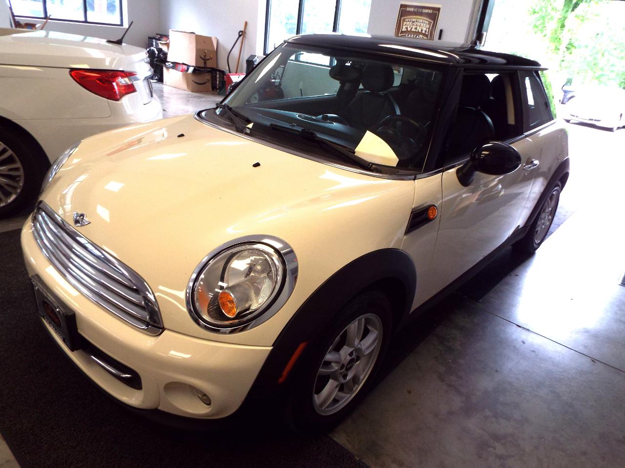 MINI Cooper Base 2012
