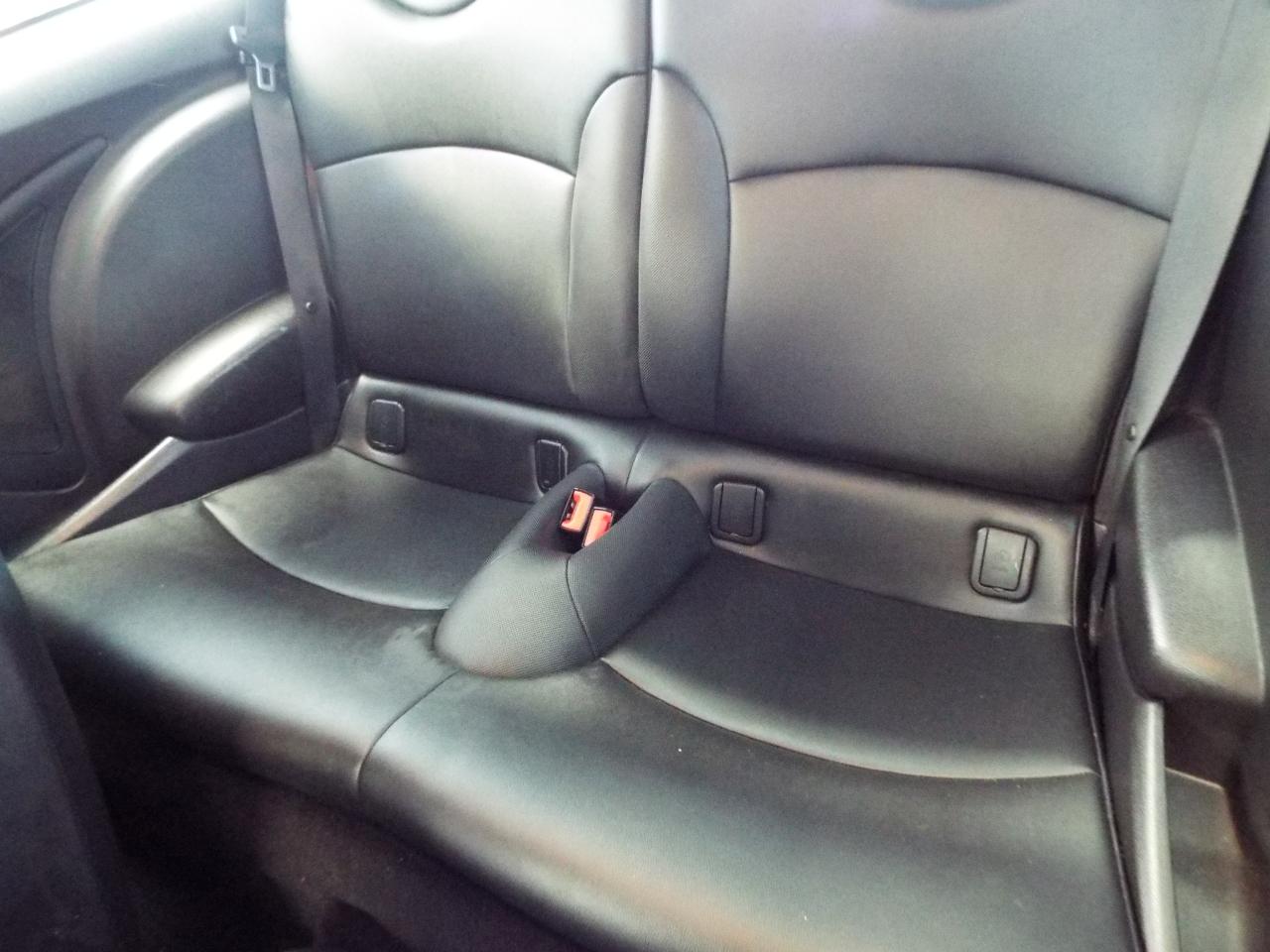 MINI Cooper Base 2012