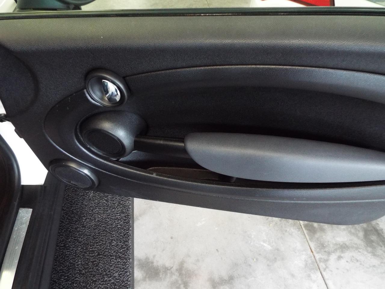 MINI Cooper Base 2012