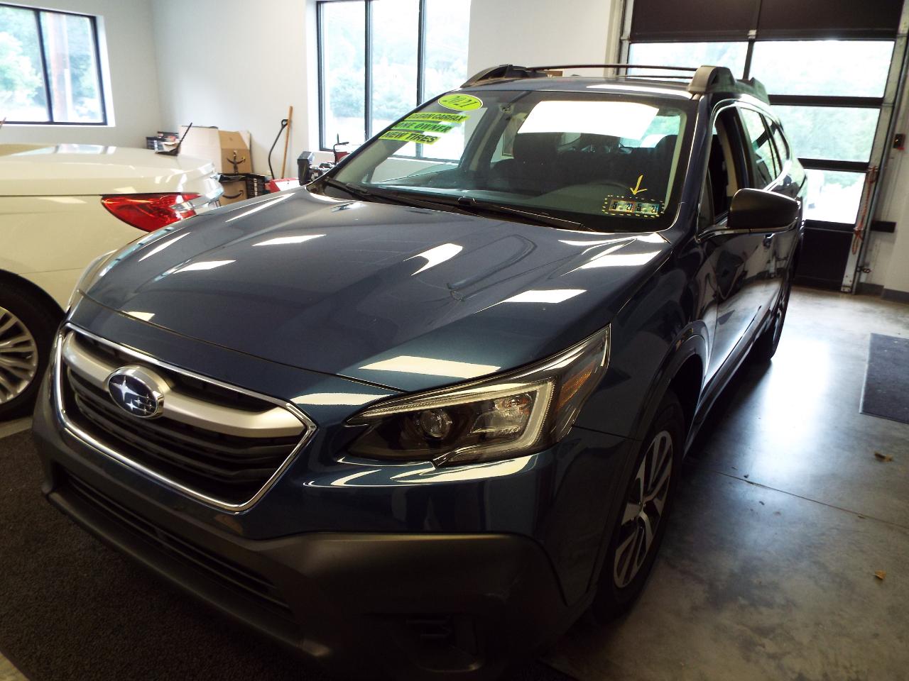 Subaru Outback Base 2021