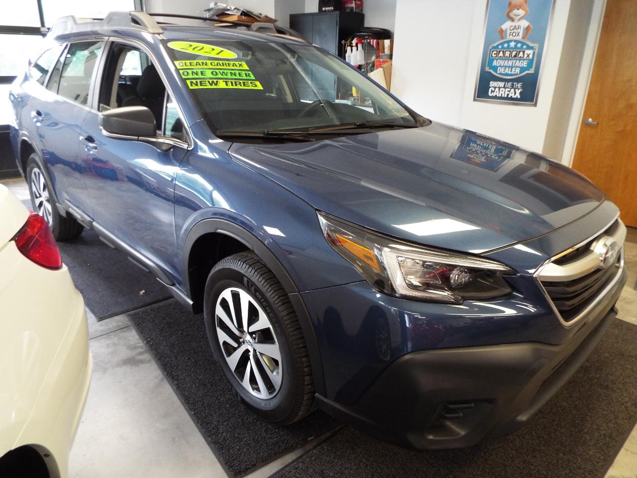 Subaru Outback Base 2021
