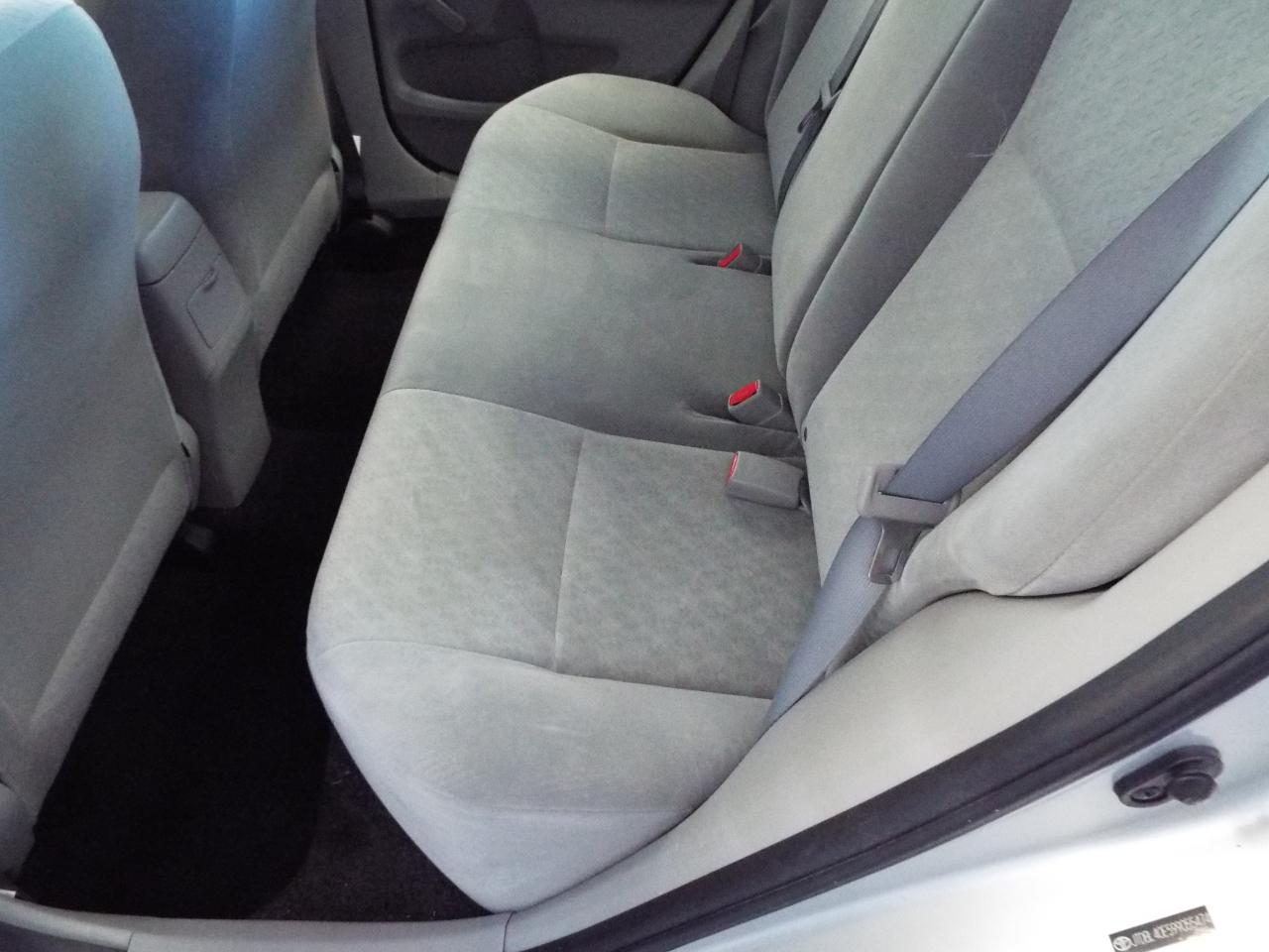 Toyota Corolla Base 4D Sedan 2009