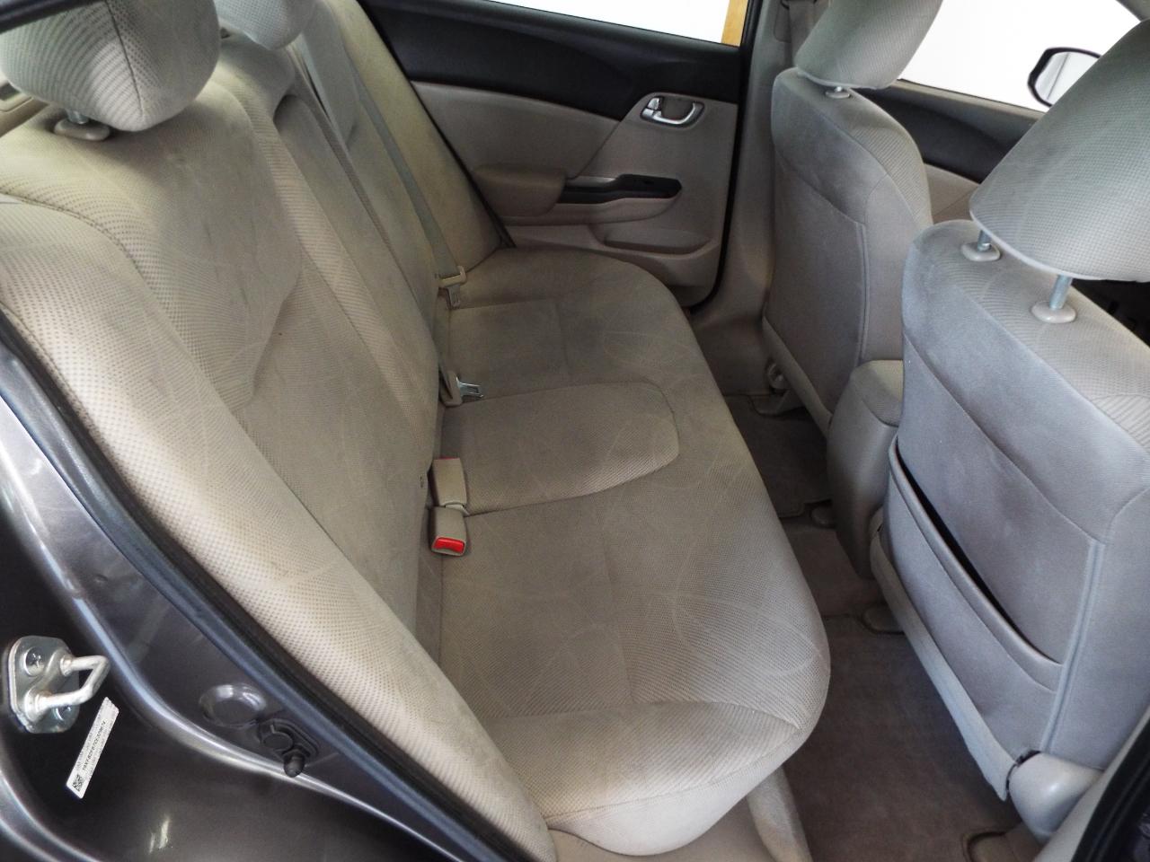 Honda Civic EX Sedan 5-Speed AT 2012