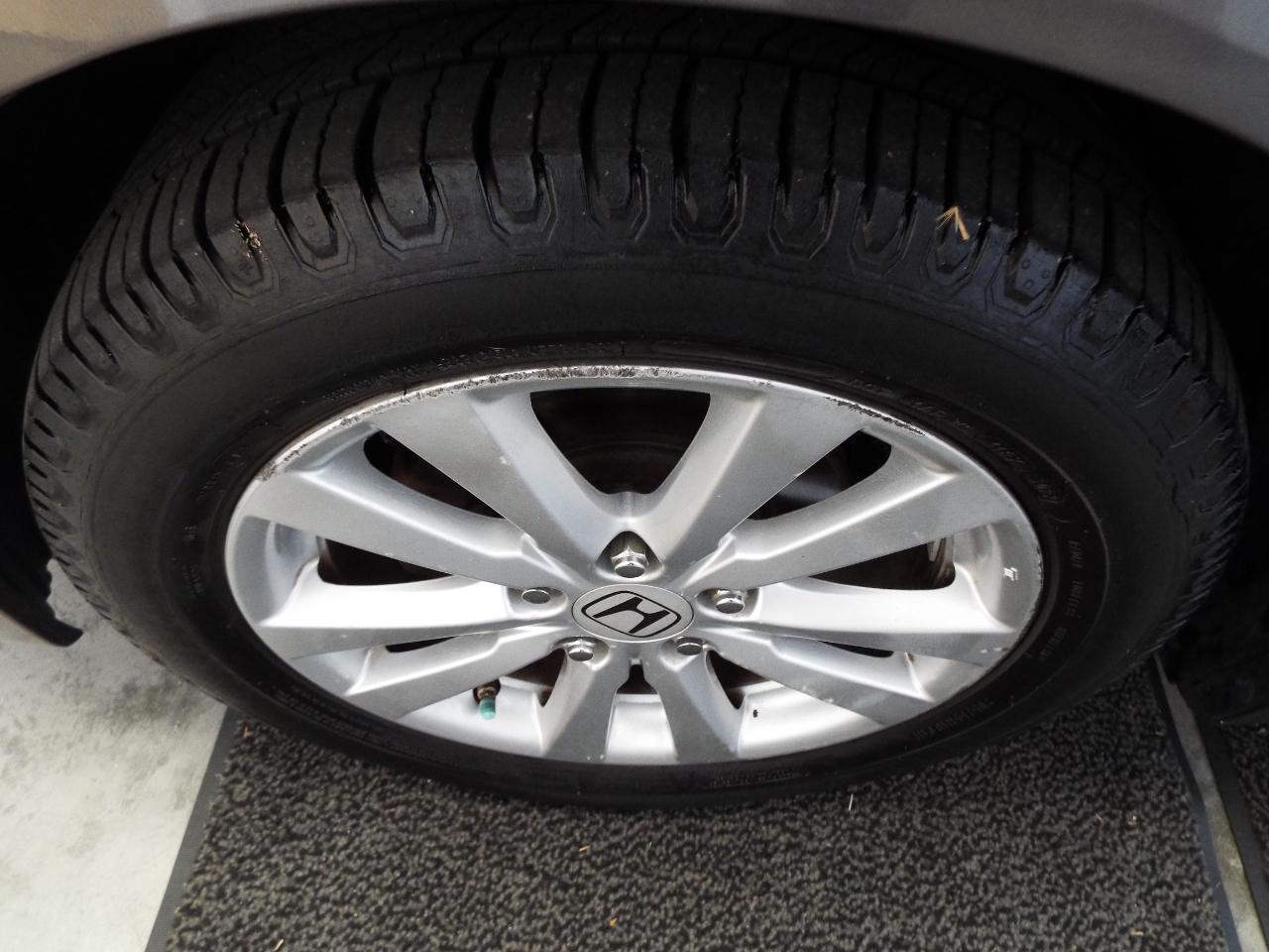Honda Civic EX Sedan 5-Speed AT 2012