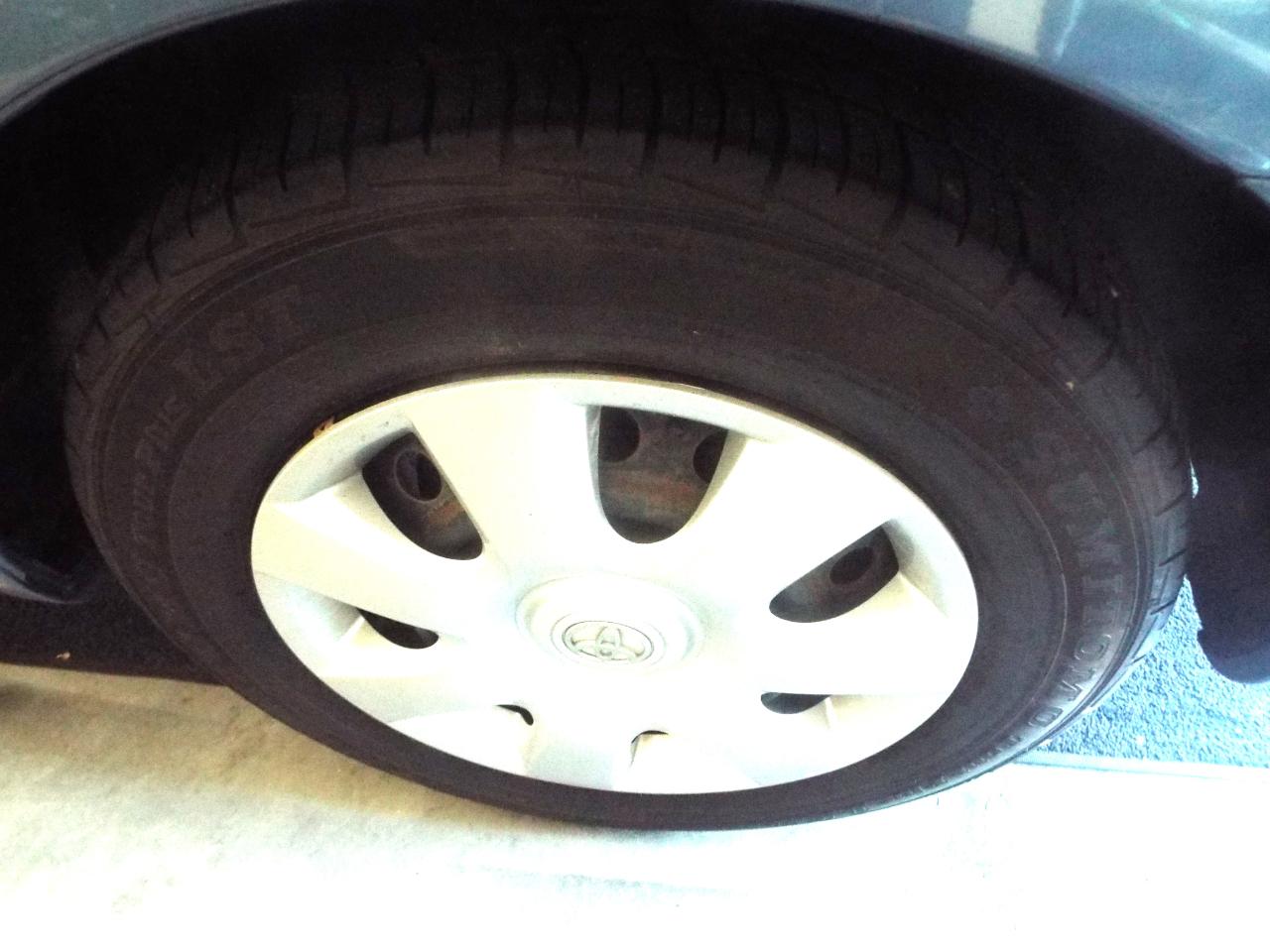 Toyota Camry LE 2003