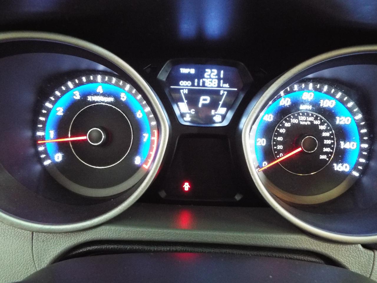 Hyundai Elantra GLS Auto 2012