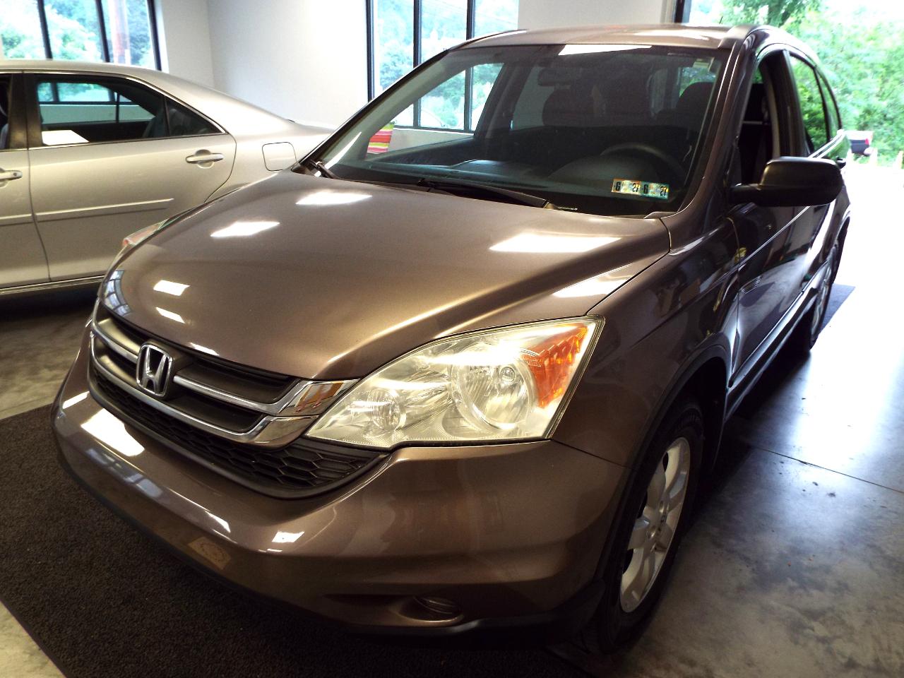 Honda CR-V SE 4WD 5-Speed AT 2011