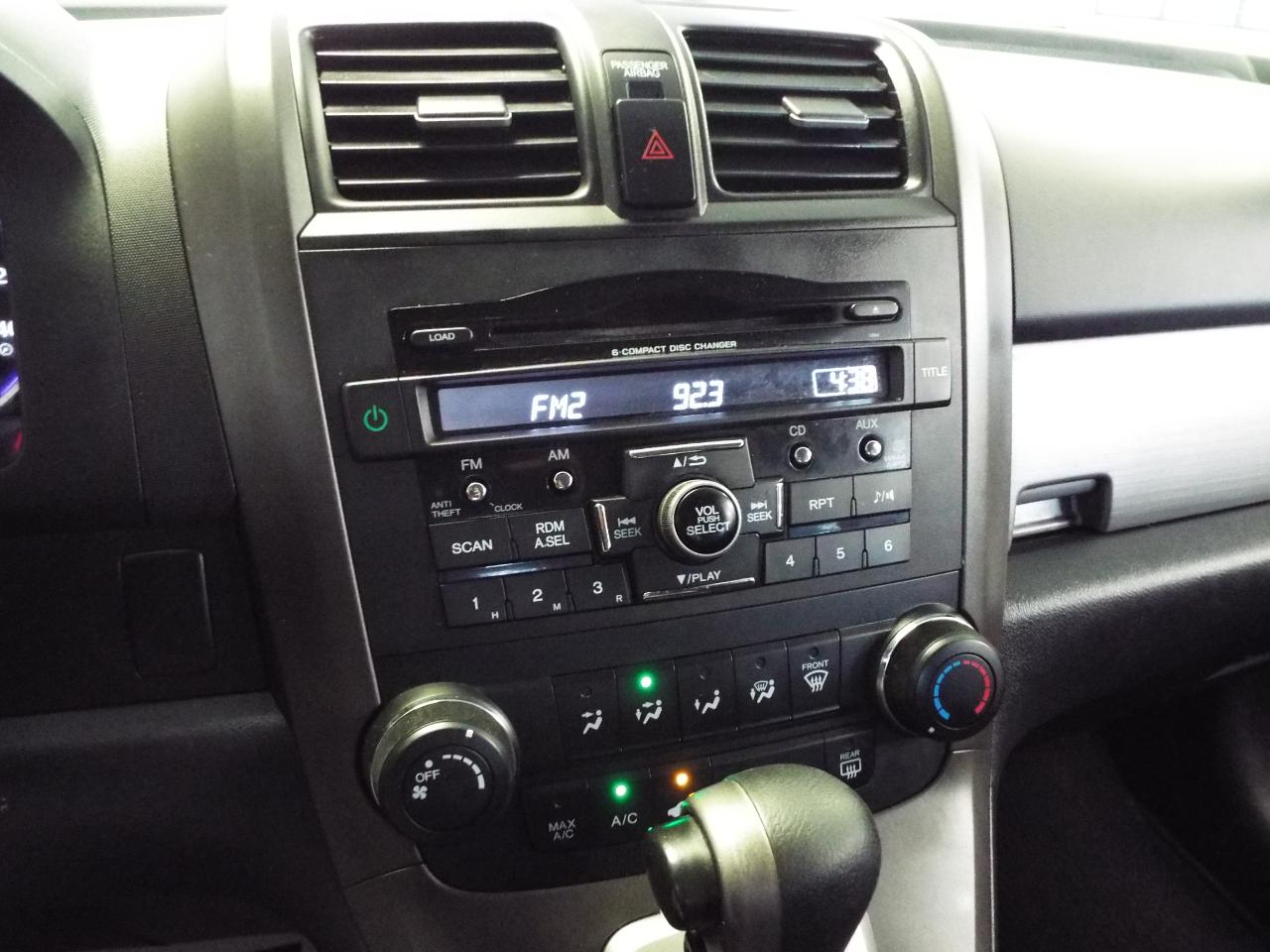 Honda CR-V SE 4WD 5-Speed AT 2011