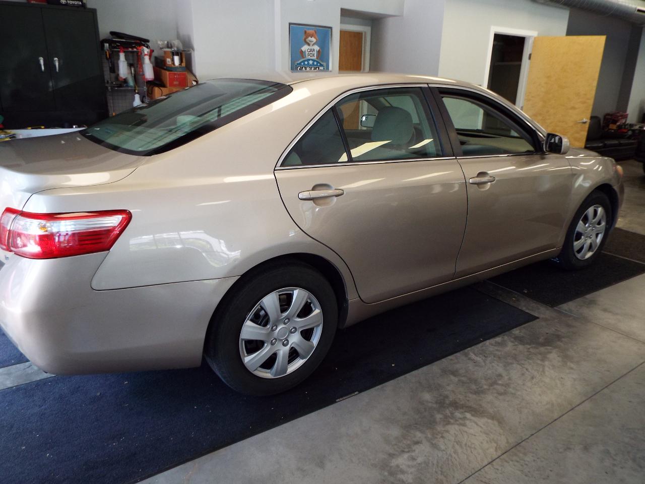 Toyota Camry LE 5-Spd AT 2008