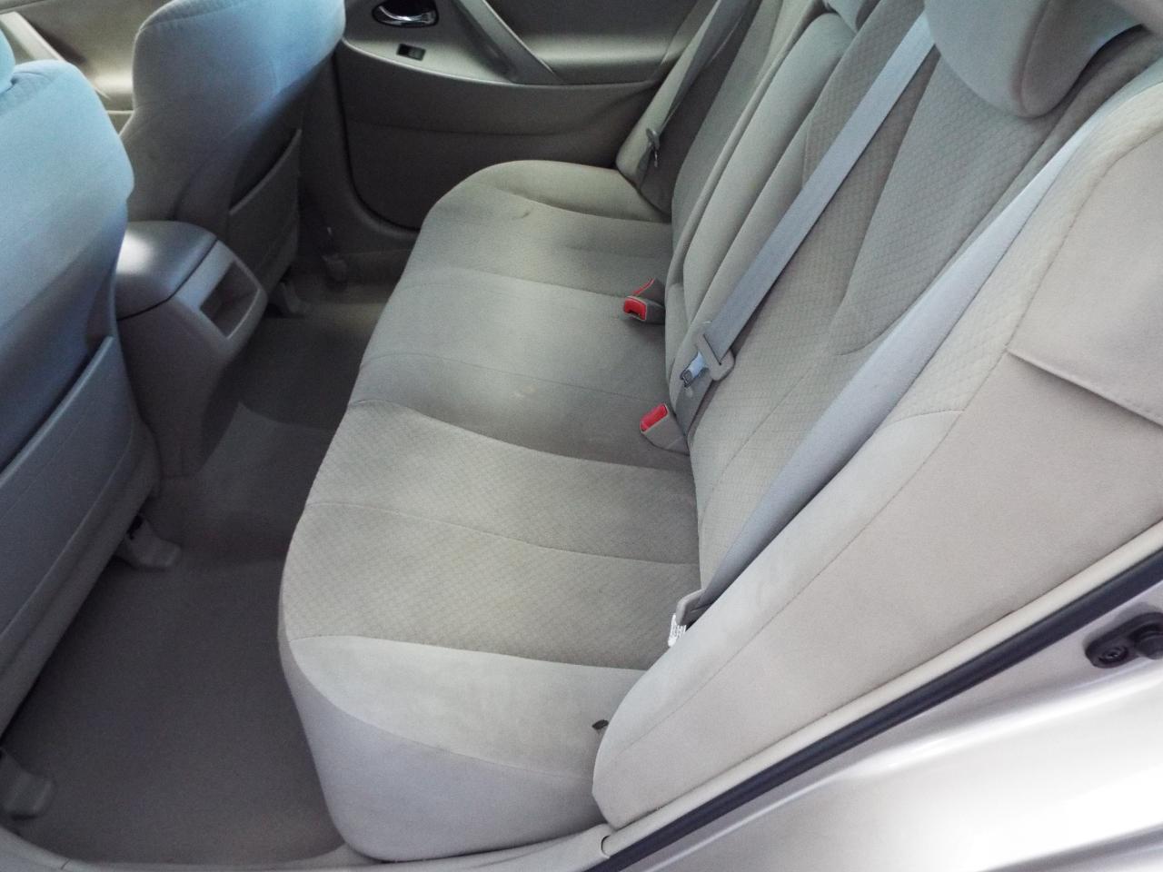 Toyota Camry LE 5-Spd AT 2008