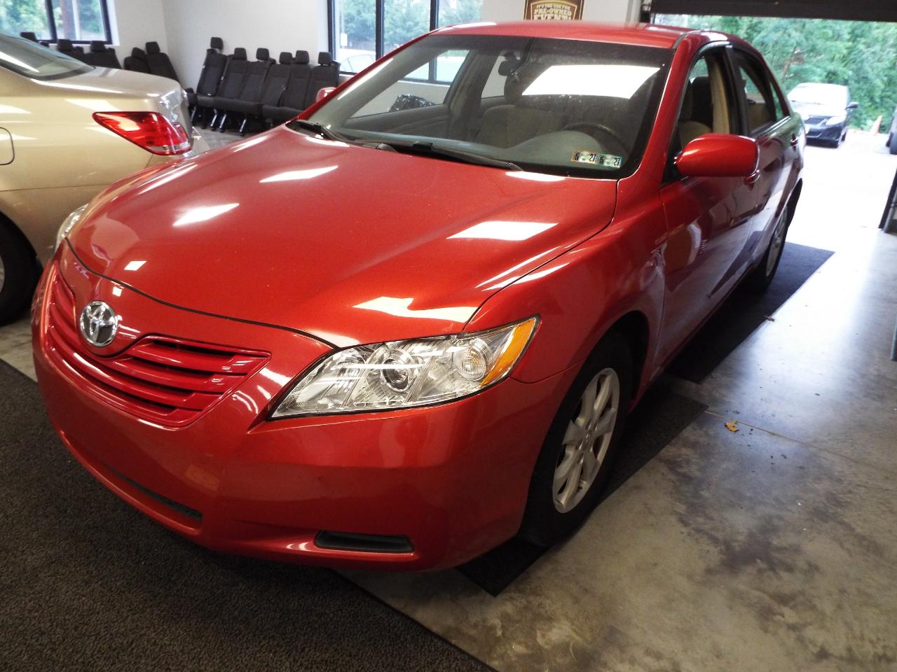 2009 Toyota Camry LE 5-Spd AT