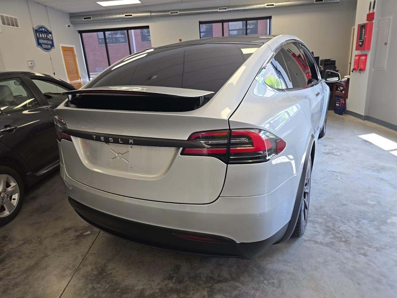 Tesla Model X 75D 2016
