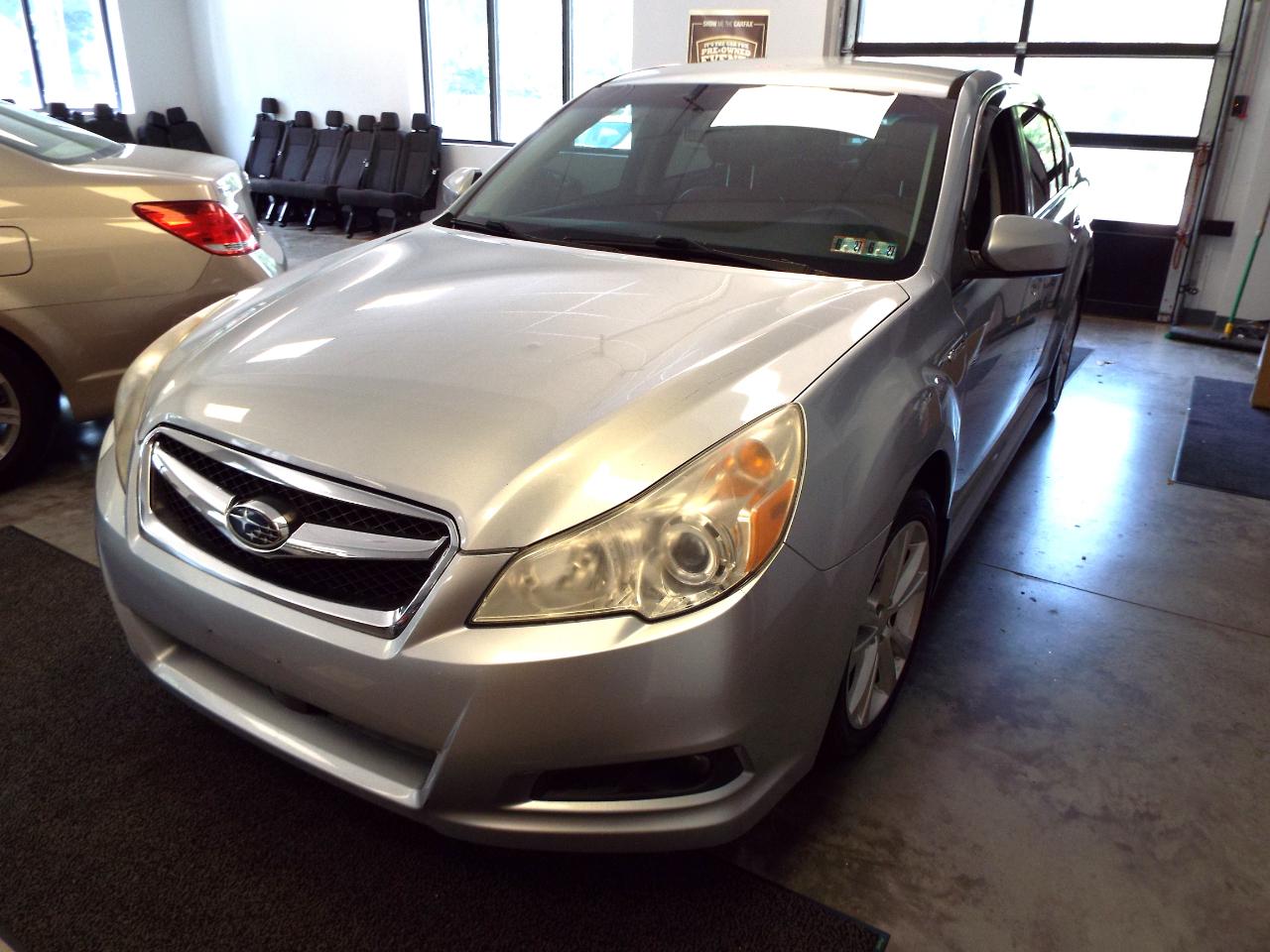Subaru Legacy 2.5i 2012