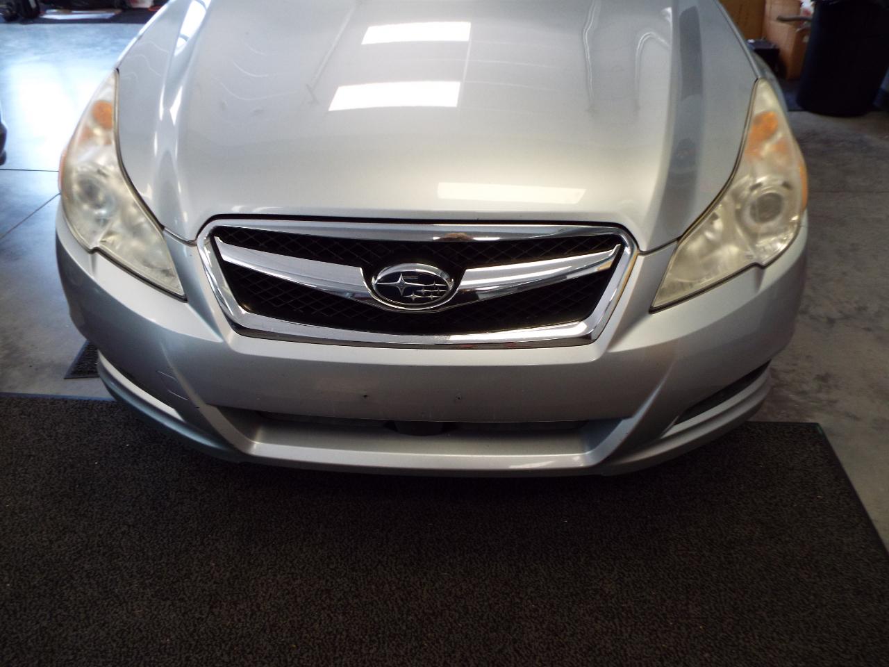 Subaru Legacy 2.5i 2012