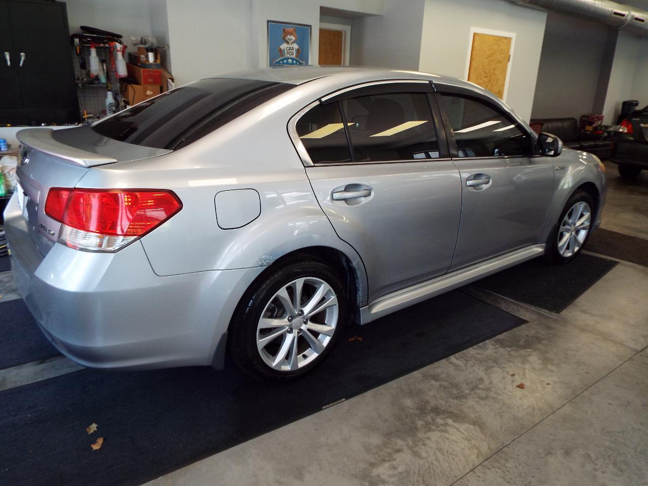 Subaru Legacy 2.5i 2012