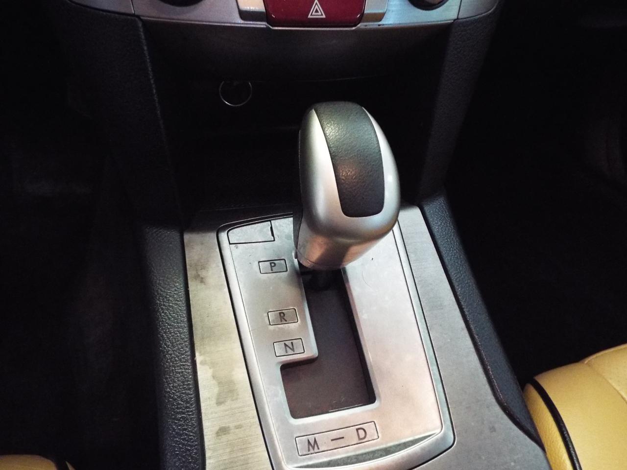 Subaru Legacy 2.5i 2012