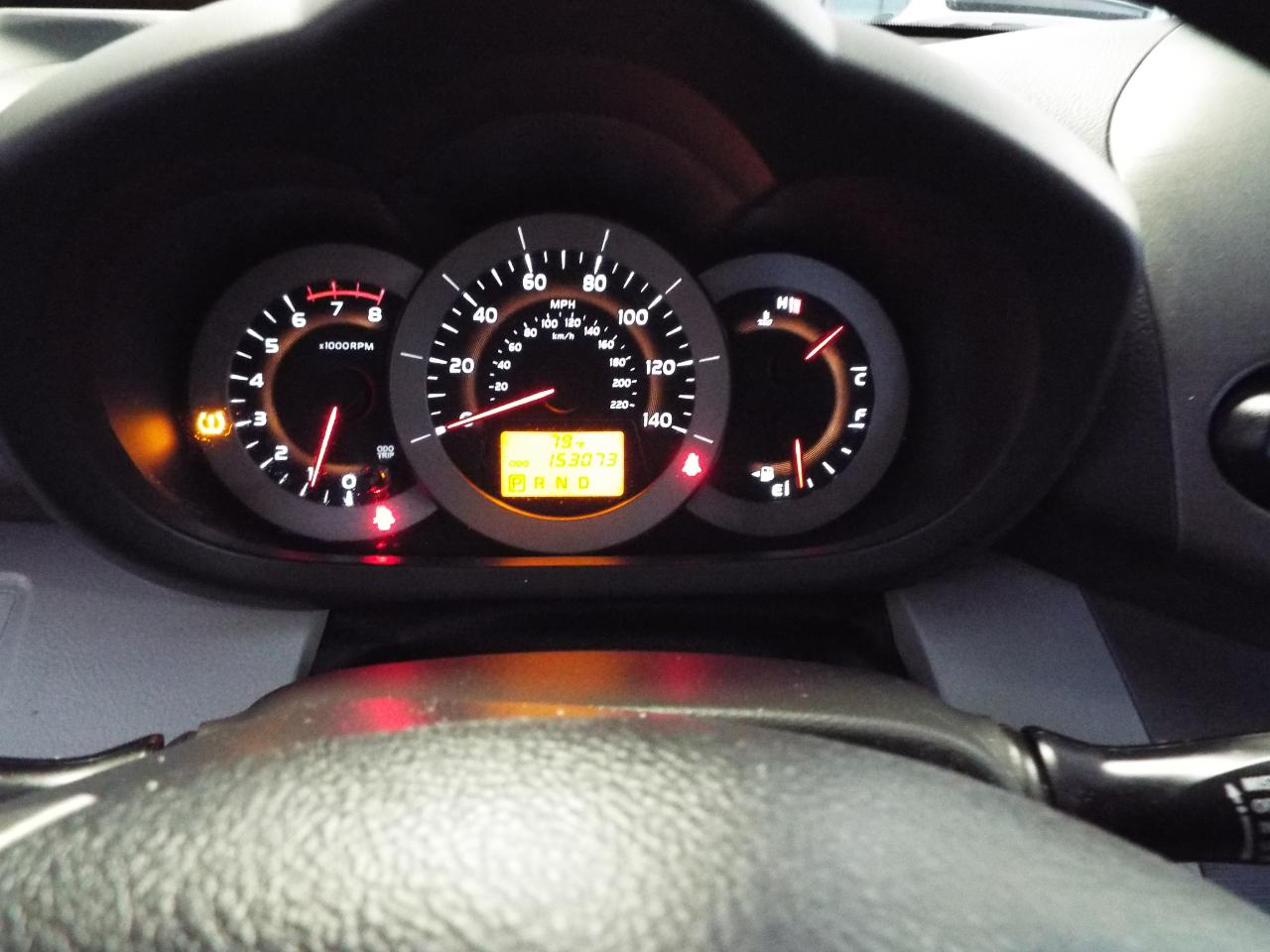 Toyota RAV4 Base I4 4WD 2012