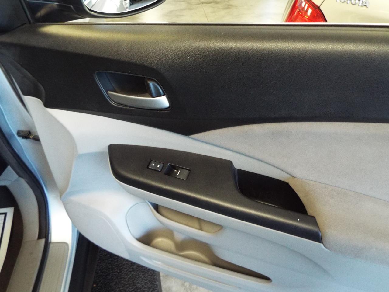 Honda CR-V EX 4WD 5-Speed AT 2012