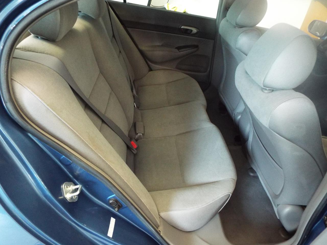 Honda Civic LX Sedan AT 2007
