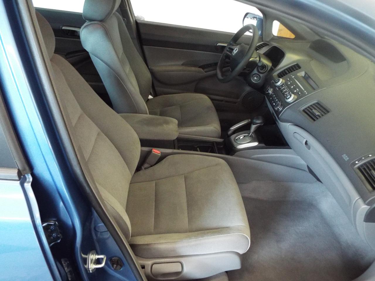Honda Civic LX Sedan AT 2007