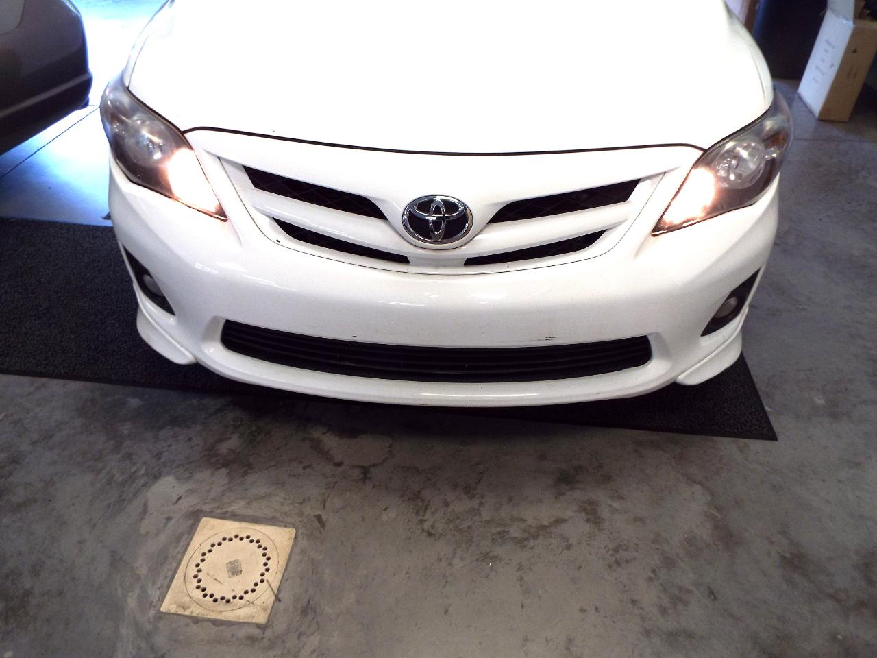 Toyota Corolla S 4-Speed AT 2012