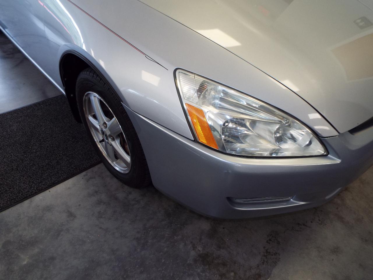 Honda Accord EX Coupe AT with Leather and XM Radio 2005