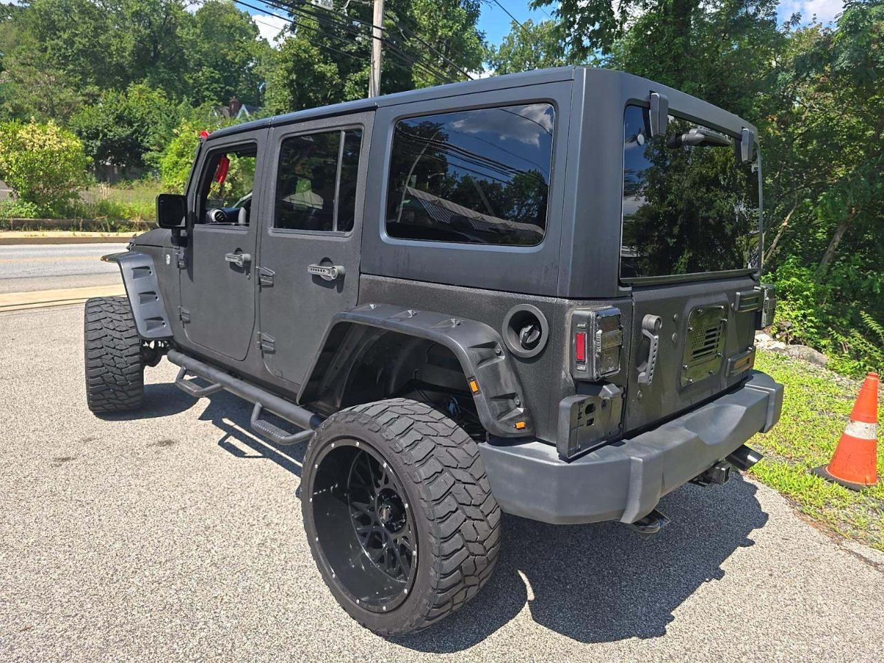 Jeep Wrangler Unlimited Sport 4WD 2016