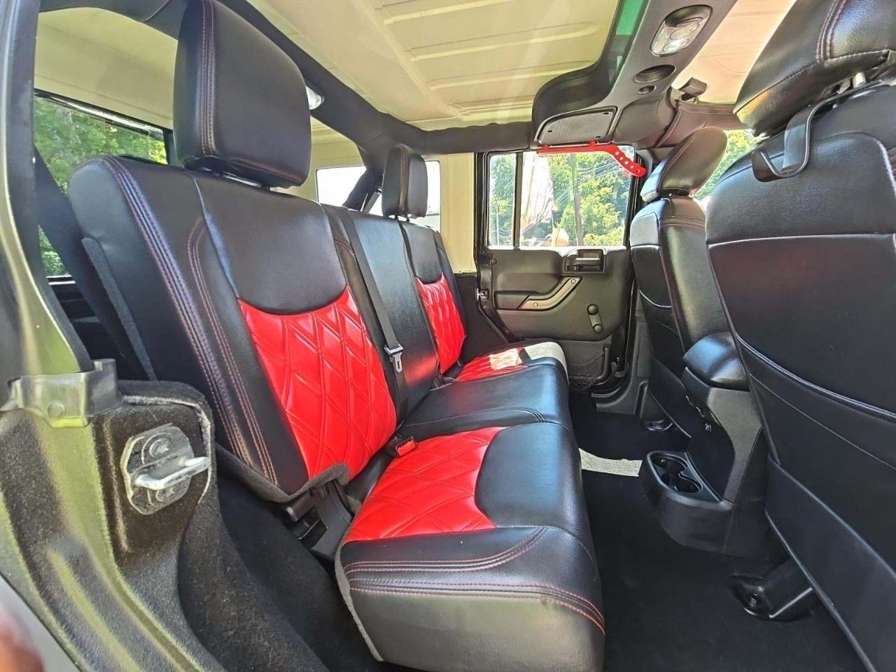 Jeep Wrangler Unlimited Sport 4WD 2016