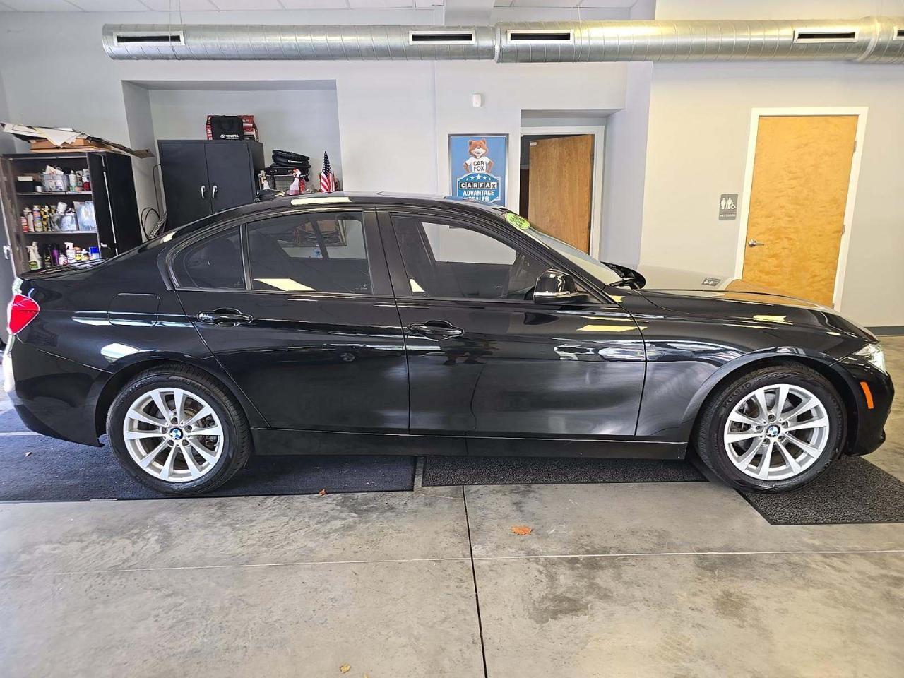 BMW 3-Series 320i xDrive Sedan 2018