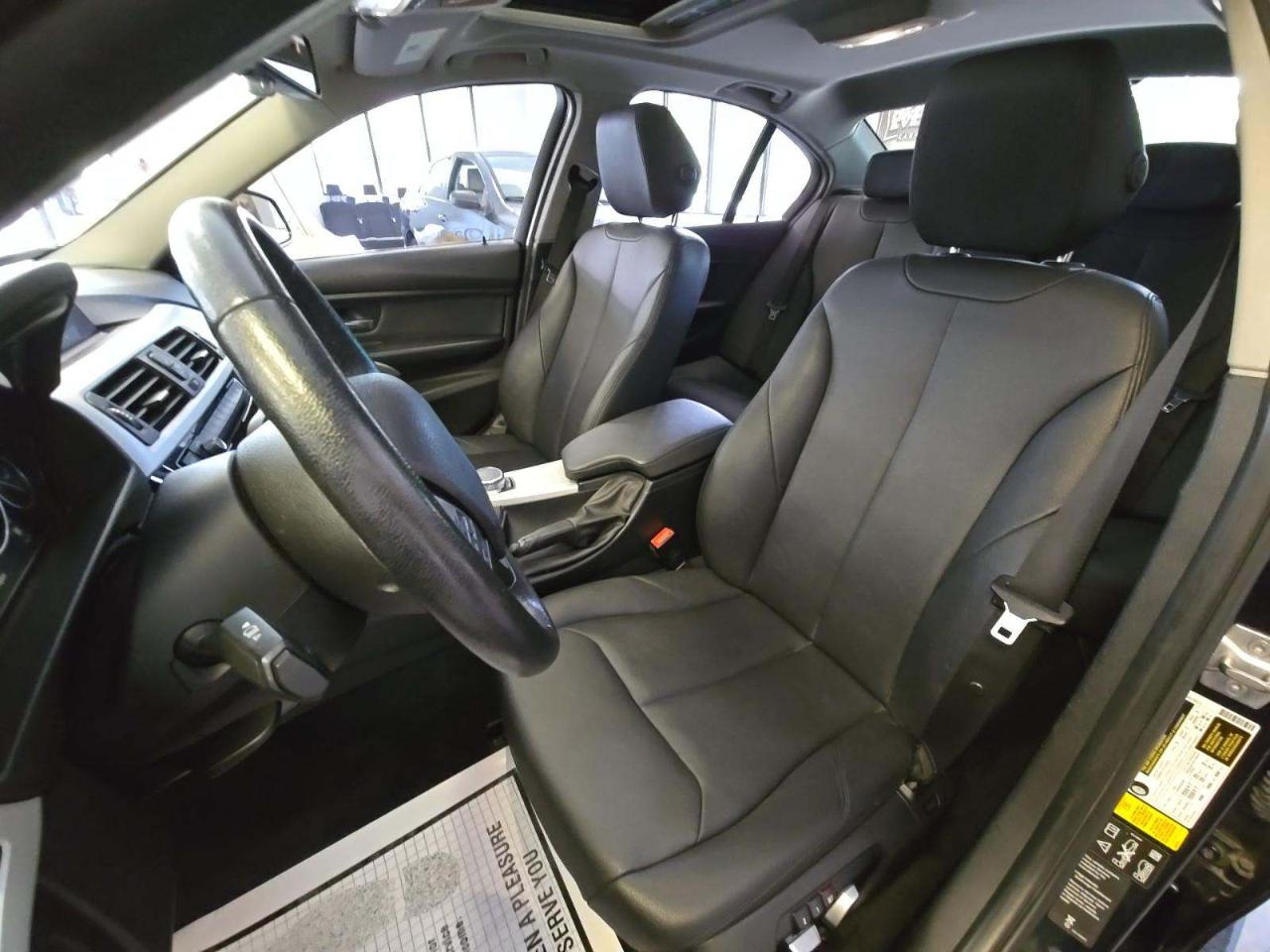 BMW 3-Series 320i xDrive Sedan 2018