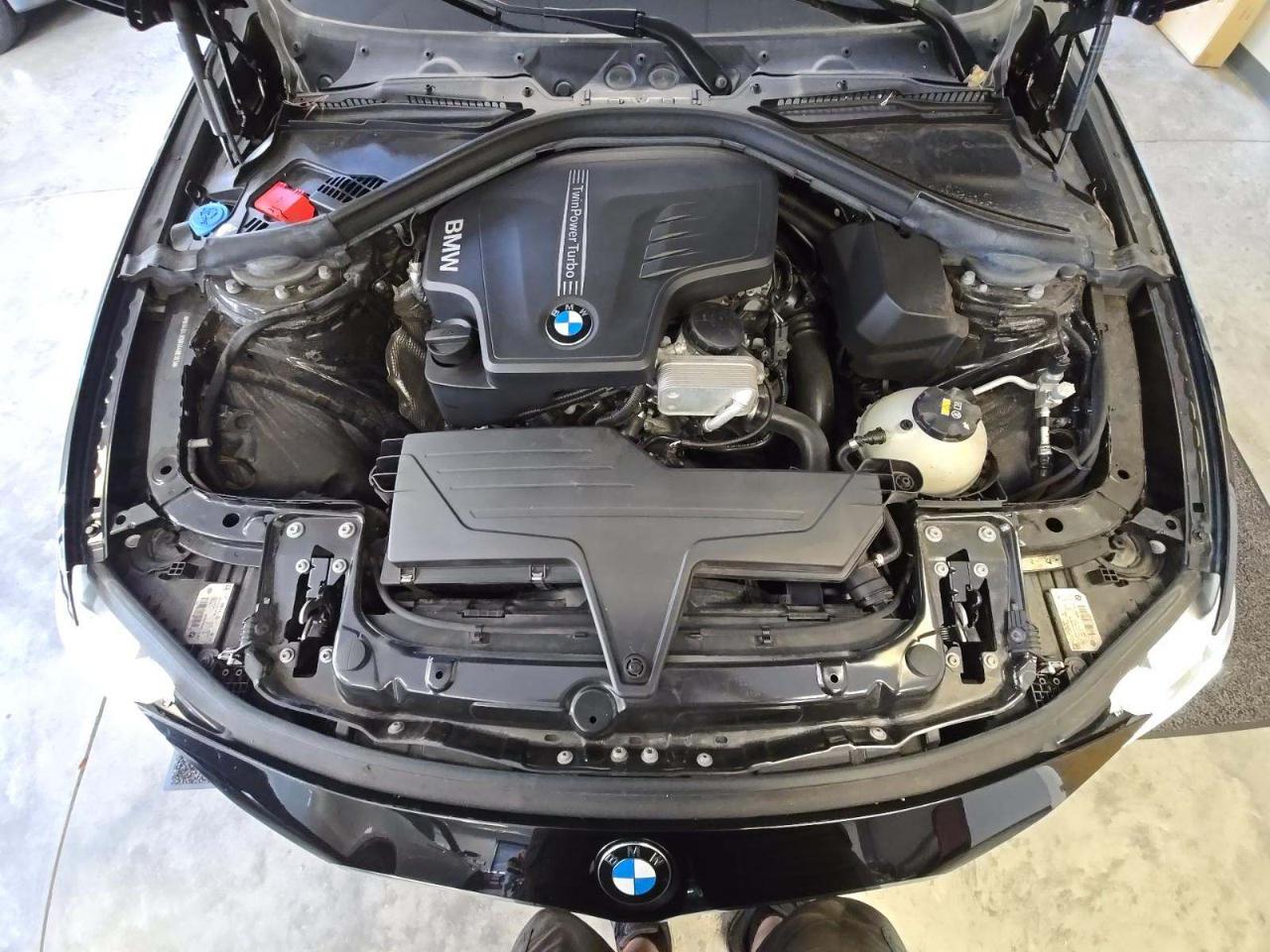 BMW 3-Series 320i xDrive Sedan 2018