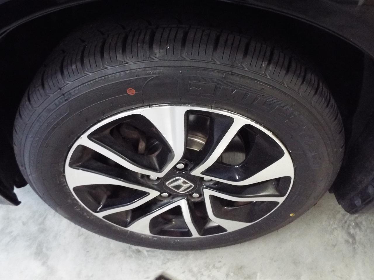 Honda Civic EX Coupe 5-Speed MT 2013