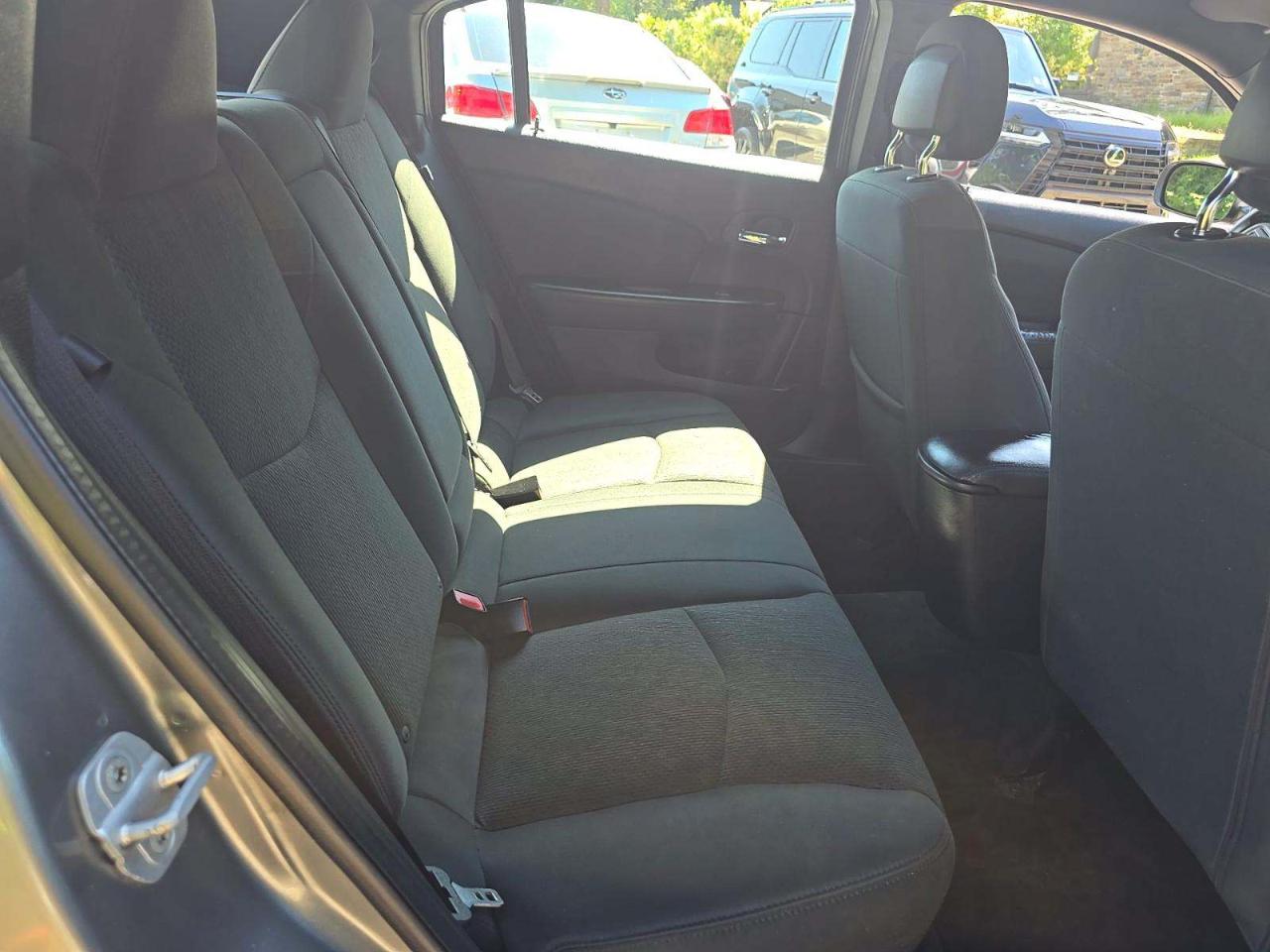 Chrysler 200 Touring 2012