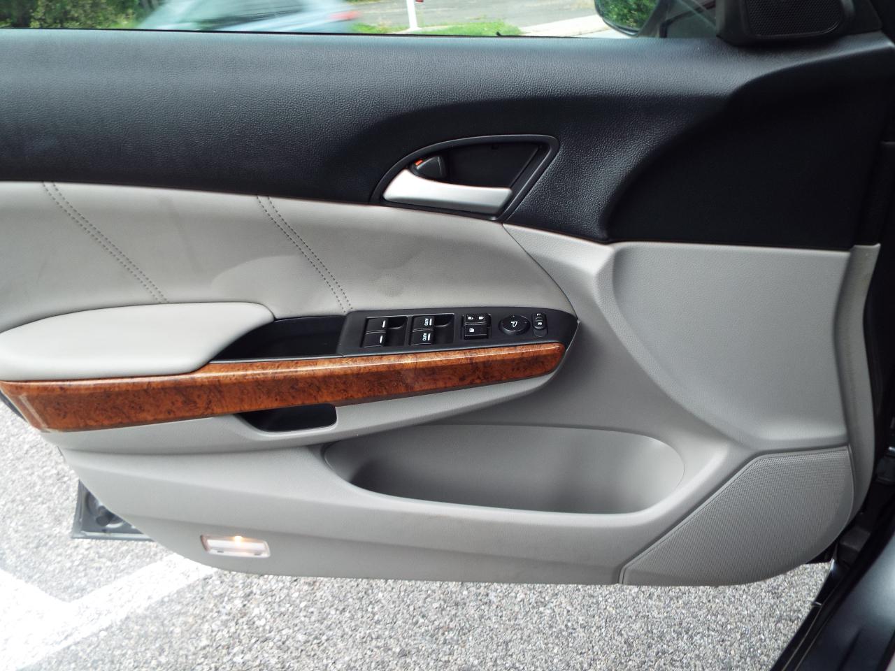 Honda Accord EX-L Sedan AT 2012