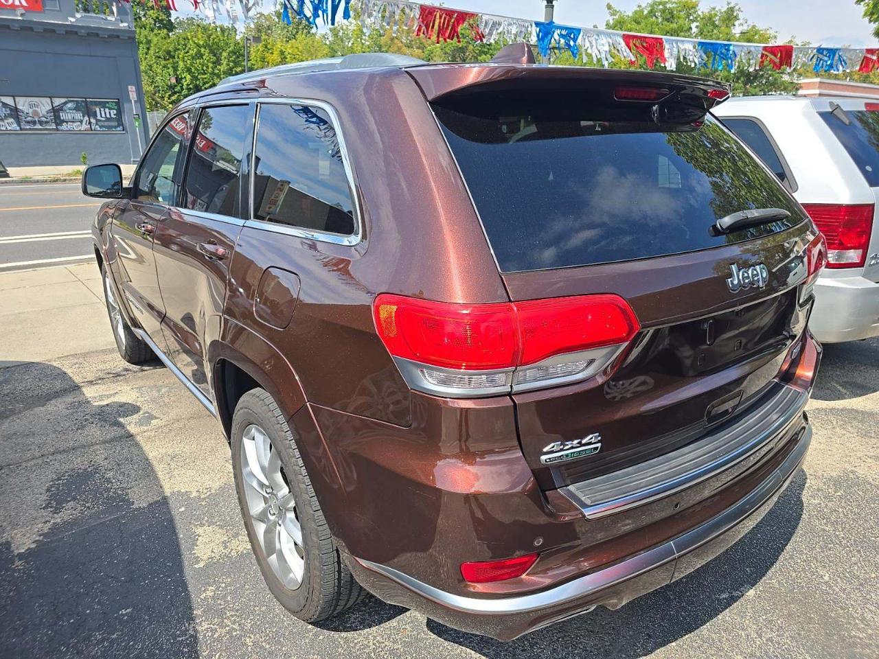 Jeep Grand Cherokee Summit 4WD 2015
