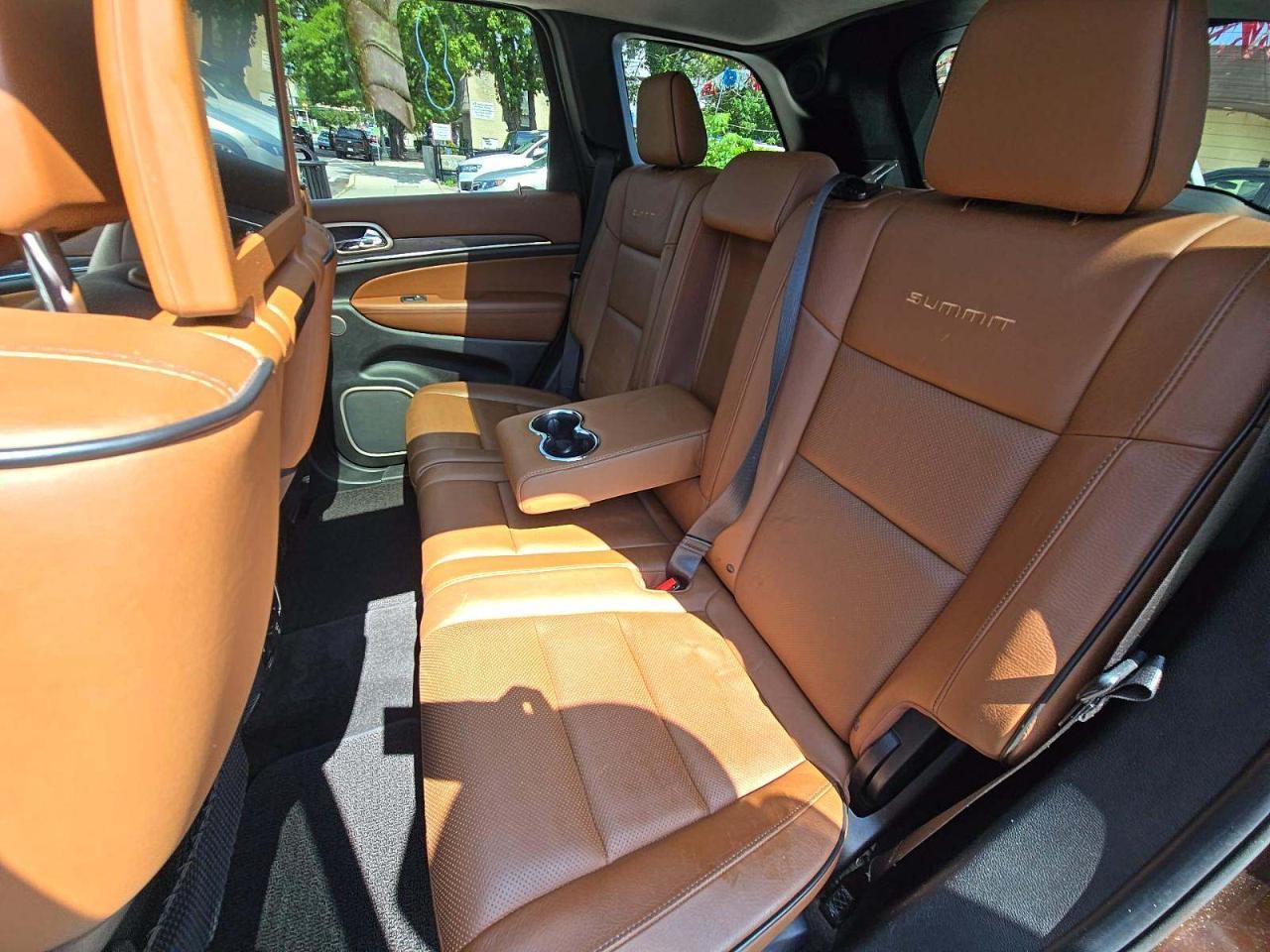 Jeep Grand Cherokee Summit 4WD 2015