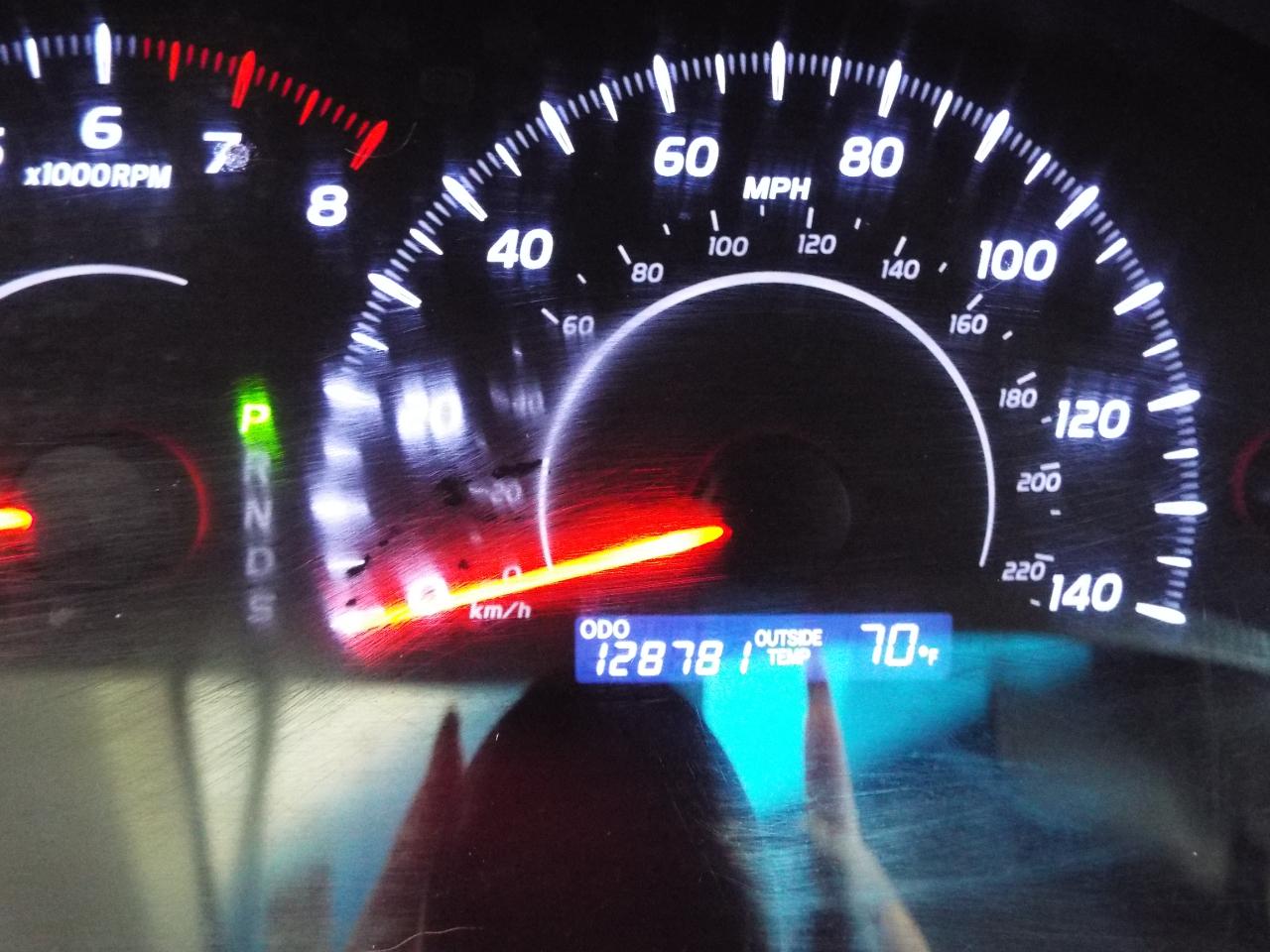 Toyota Camry Base 6-Spd AT 2011