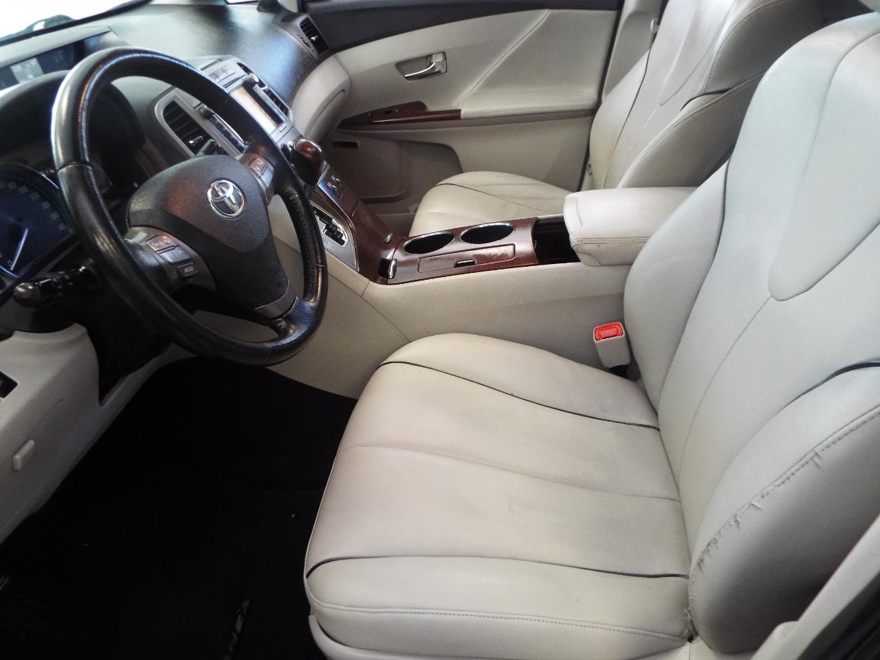 Toyota Venza Limited V6 FWD 2012