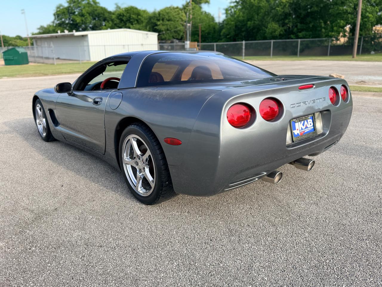Chevrolet Corvette  2004