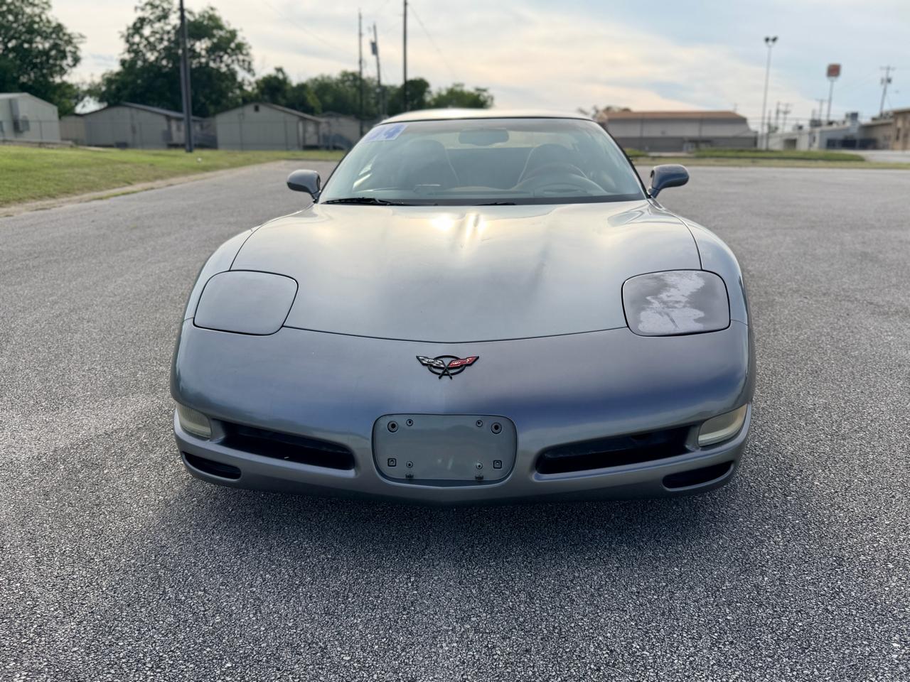 Chevrolet Corvette  2004