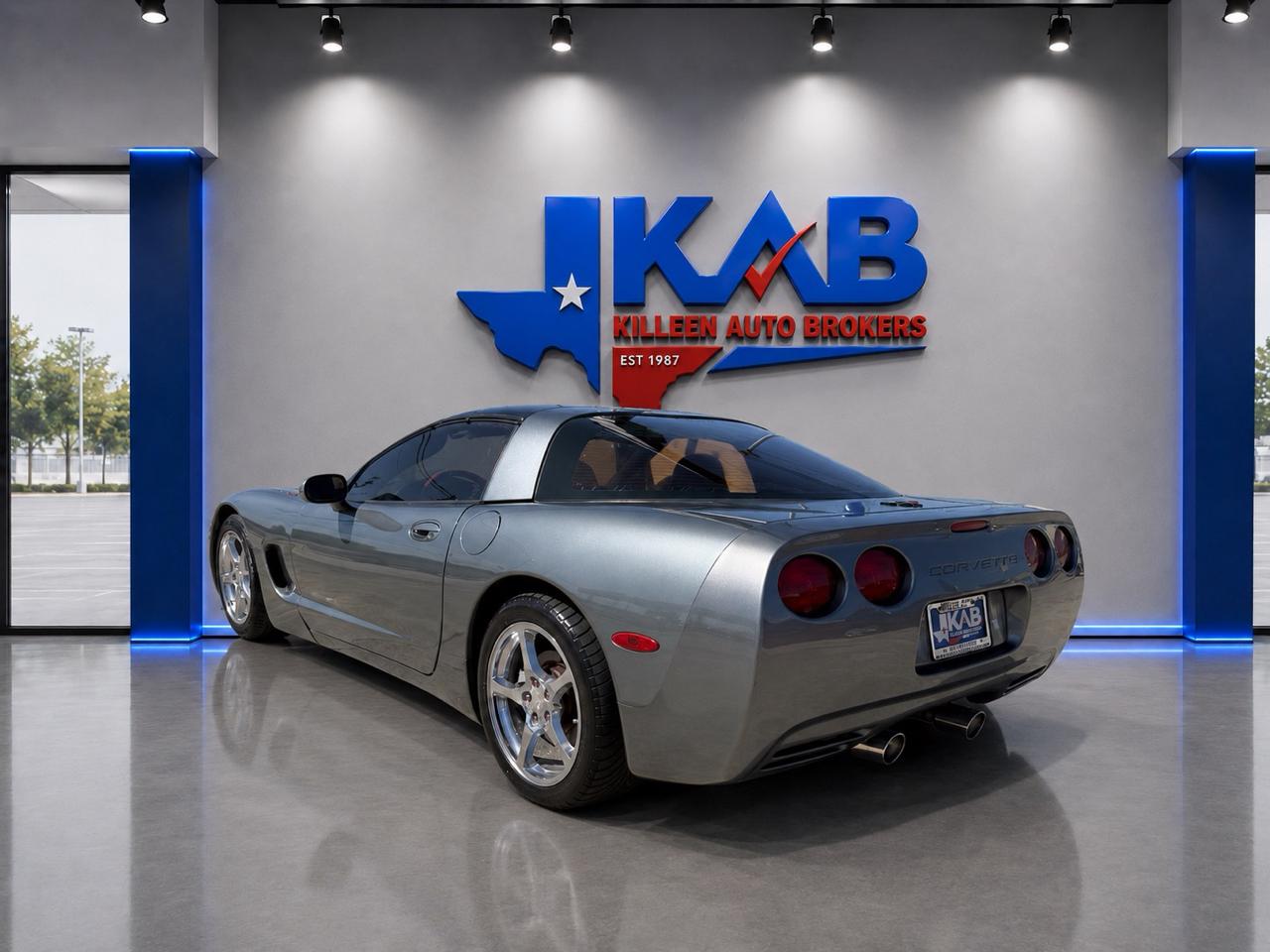 Chevrolet Corvette  2004