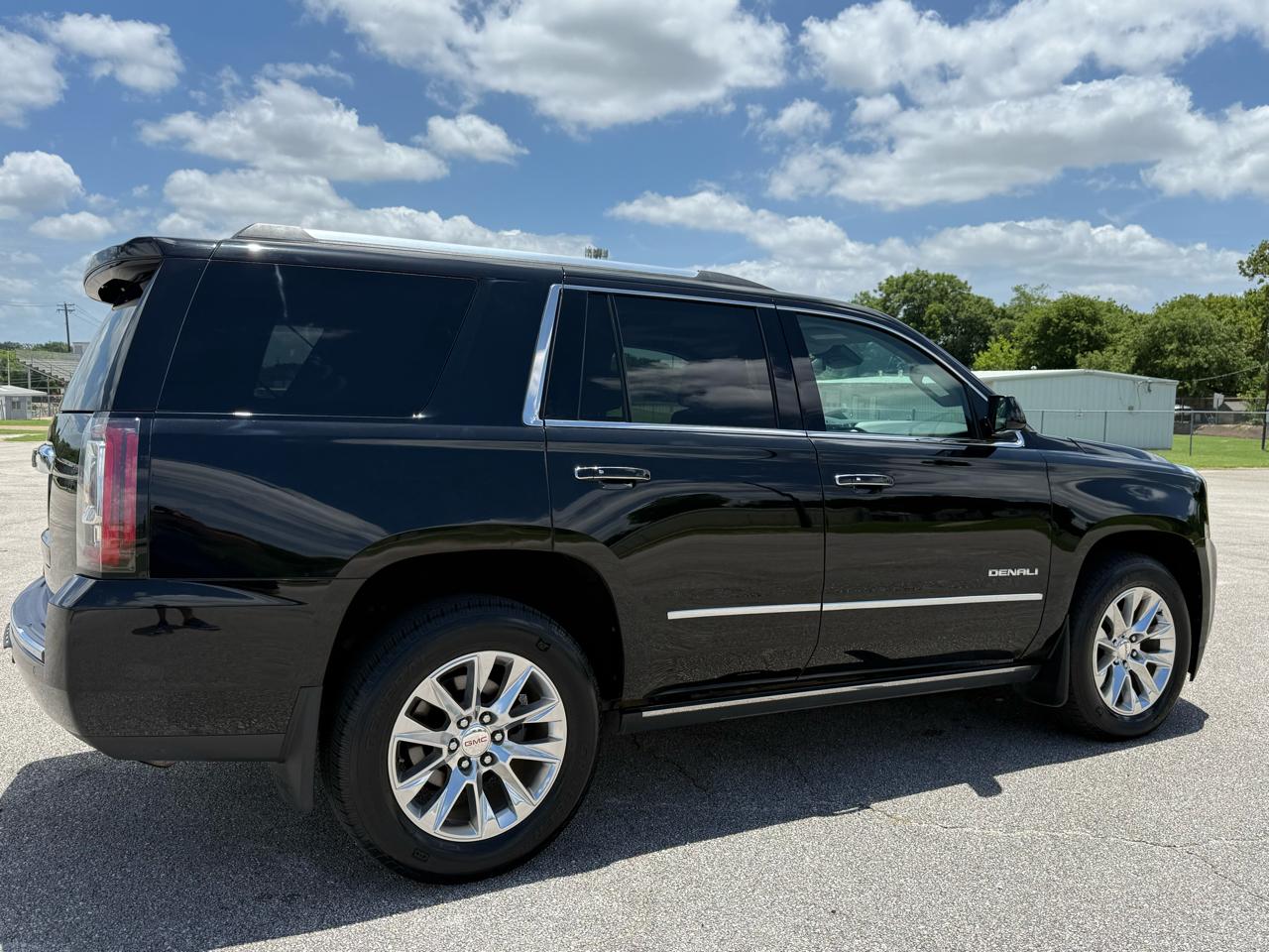 GMC Yukon  2020