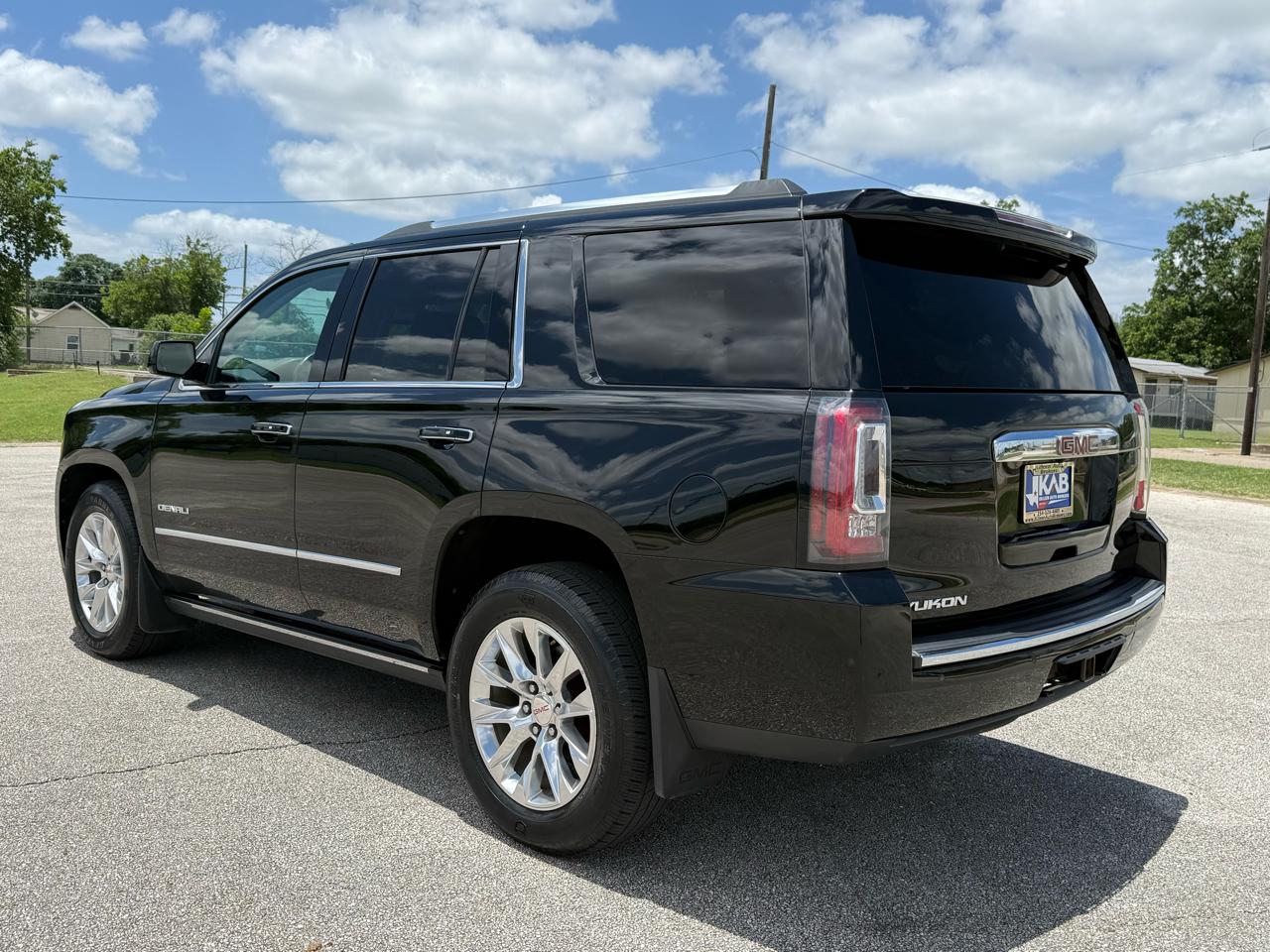 GMC Yukon  2020